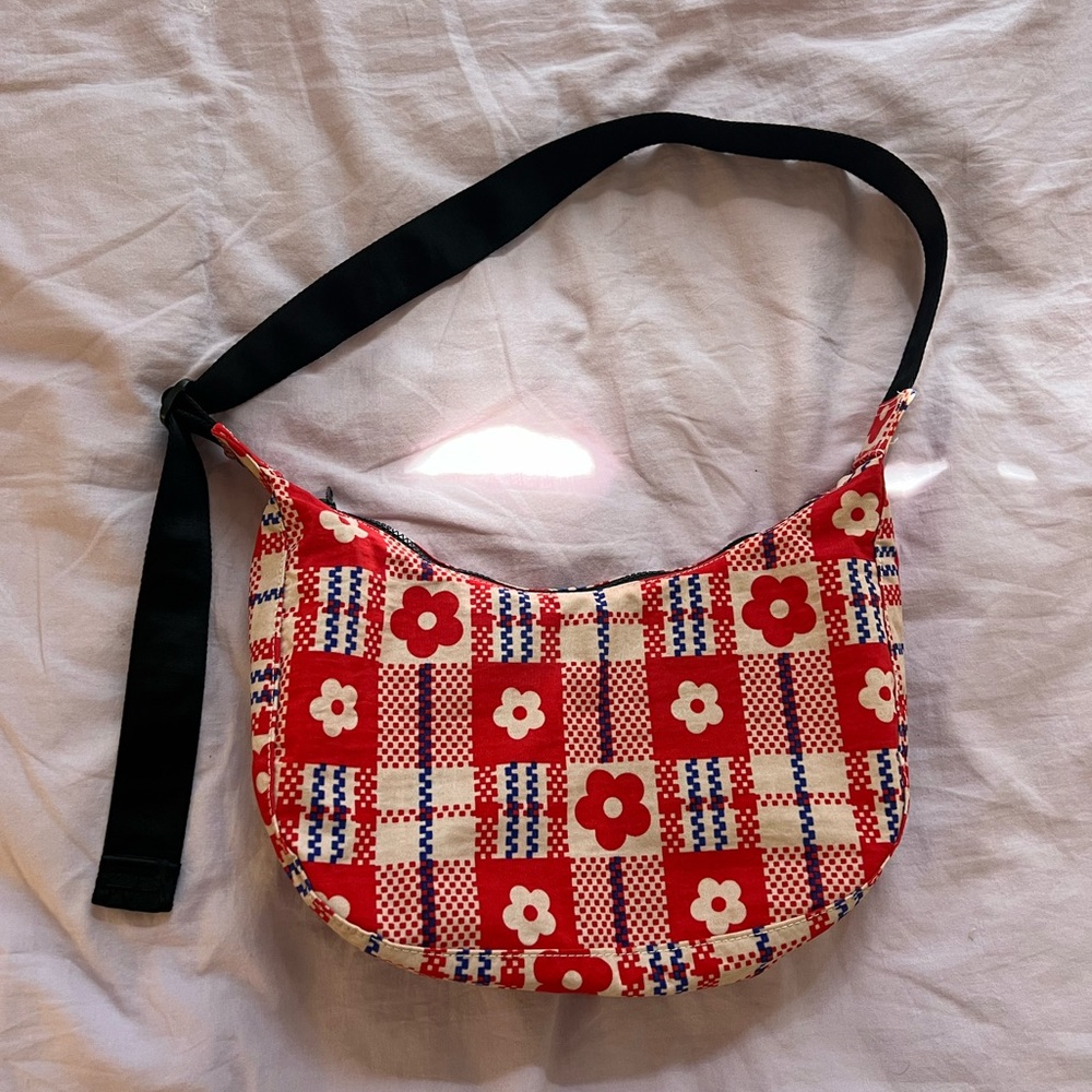 BAGGU X Sandy Liang Medium Crescent Bag